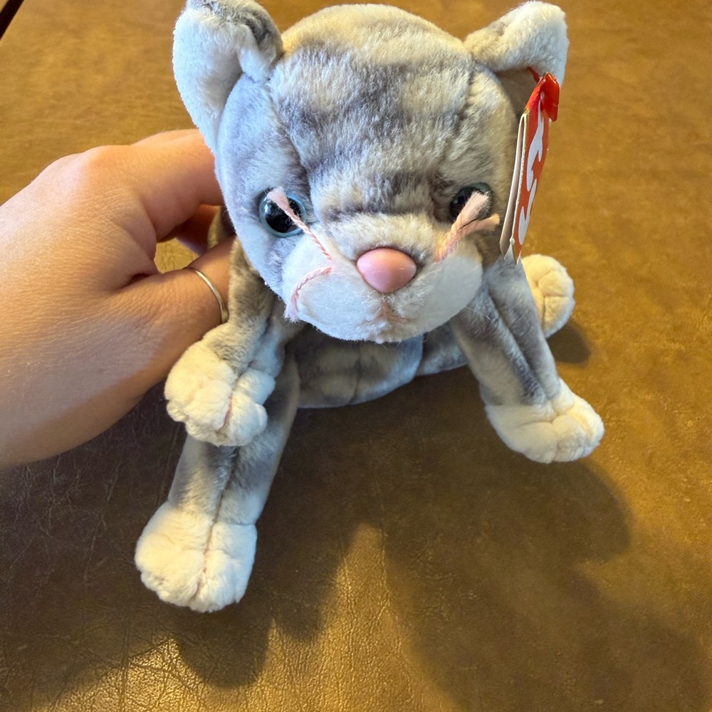 NWT Ty Gray and White Plush “Silver” Cat Plushie Beanie Baby - Vintage